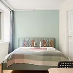 Budgetel- Kong Oscarsgate 44 * Bergen